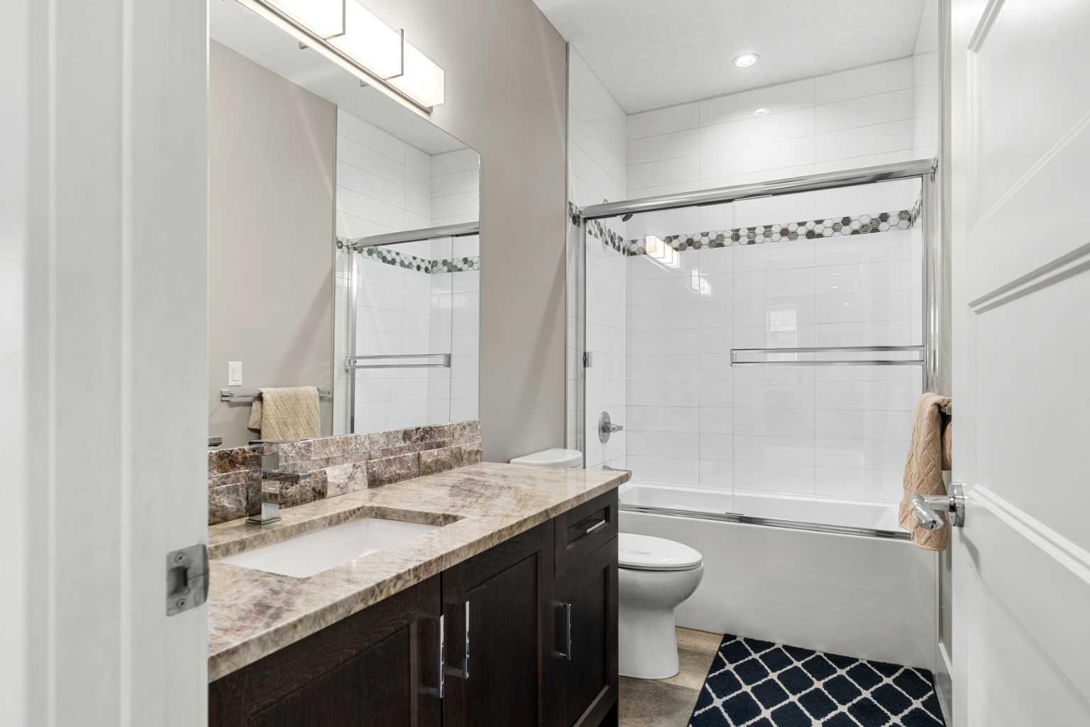 148 Kinniburgh Loop 