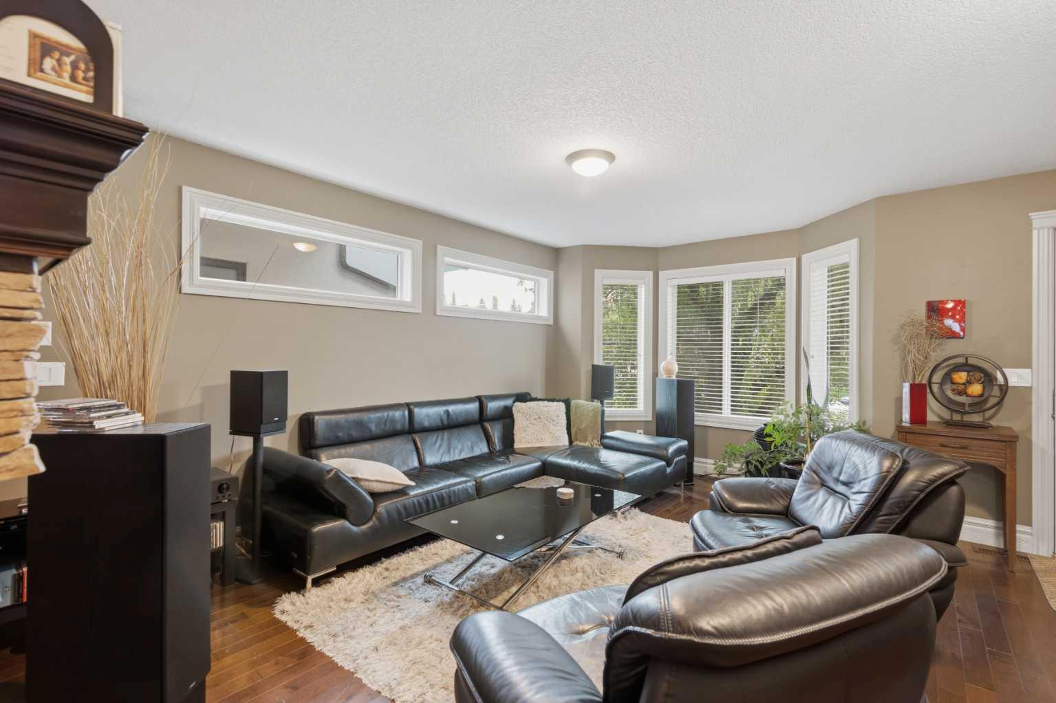 723 23 Avenue NW