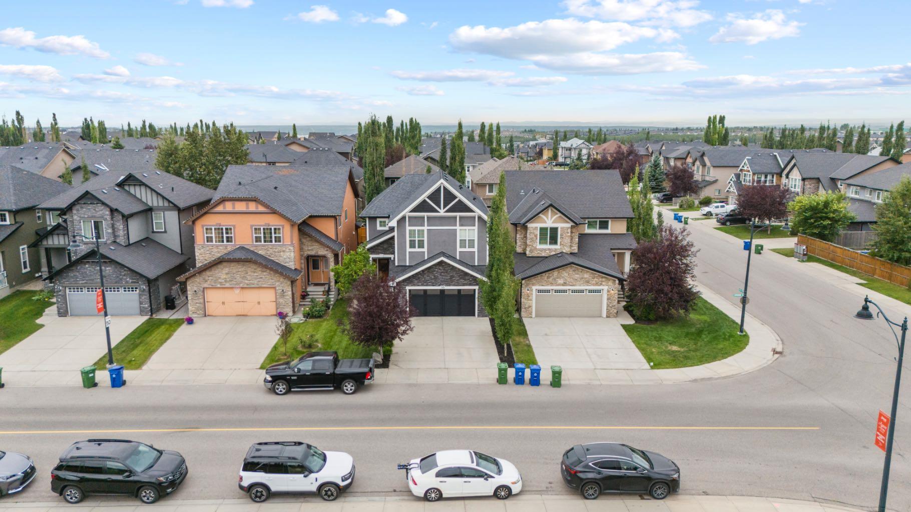 55 Aspenshire Drive SW