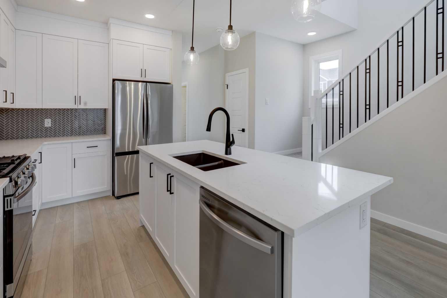 2002 Cobblebrook Crescent SW