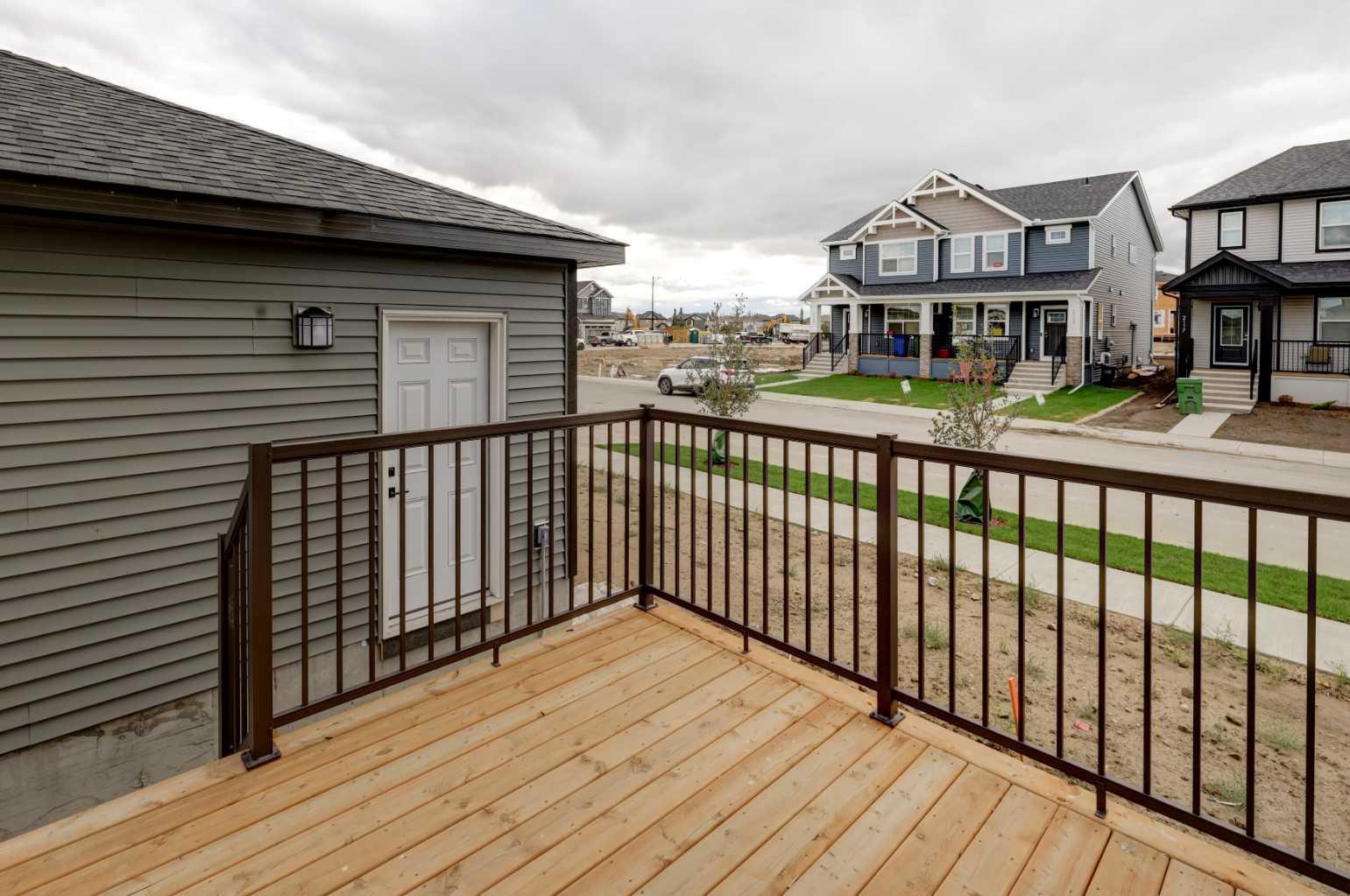 2002 Cobblebrook Crescent SW