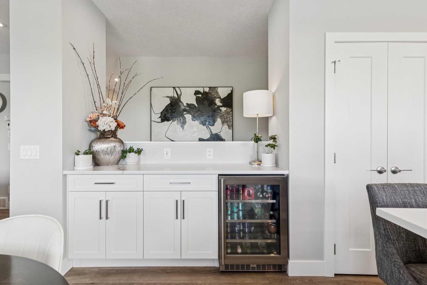 232, 20 Silverado Crest Park SW