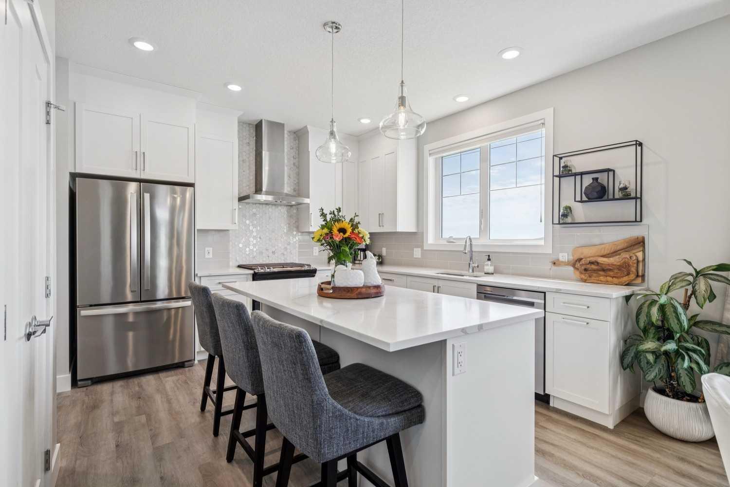 232, 20 Silverado Crest Park SW