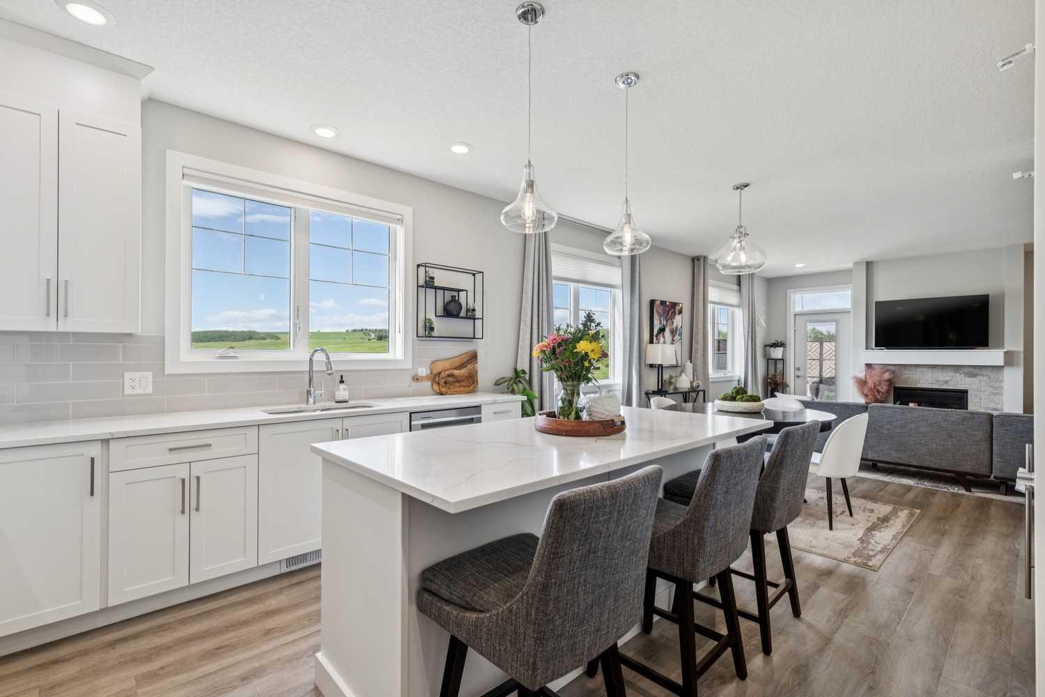 232, 20 Silverado Crest Park SW