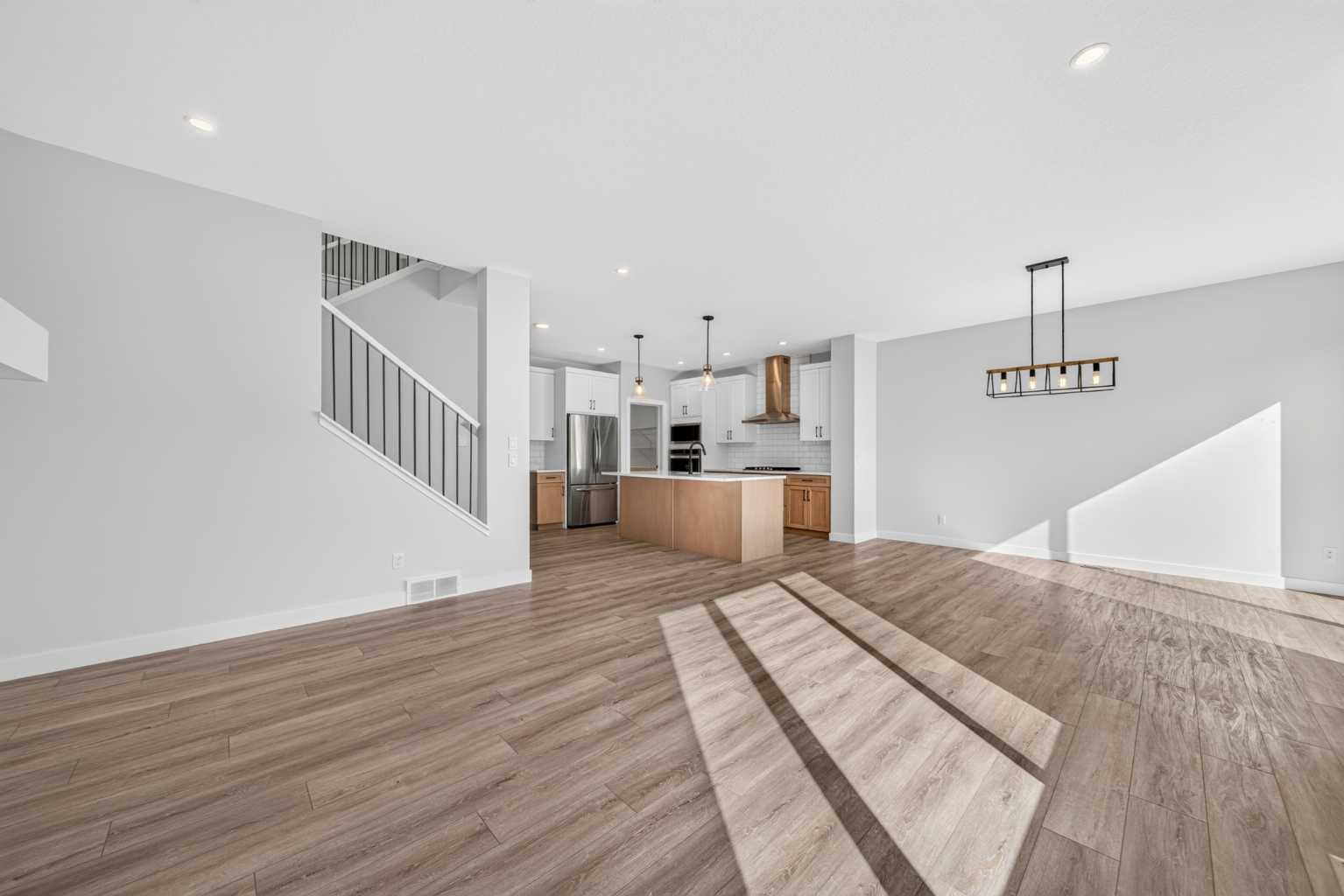 118 Ambleside Heath NW