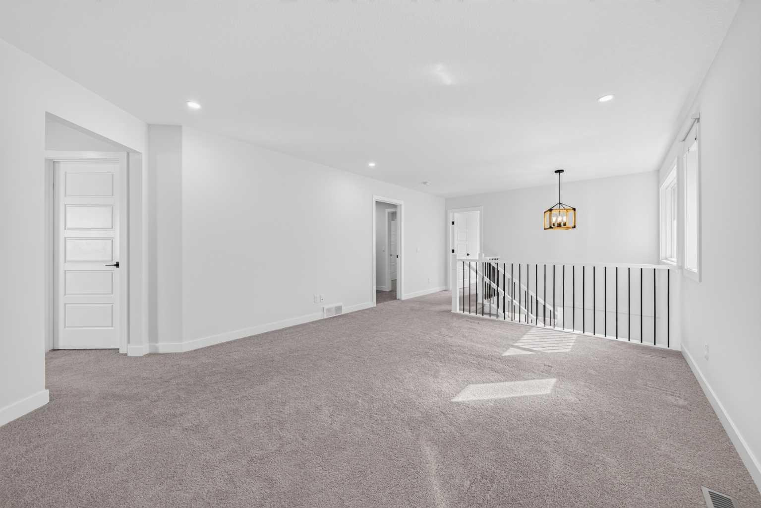 118 Ambleside Heath NW