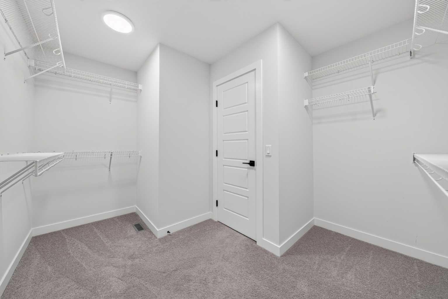 118 Ambleside Heath NW