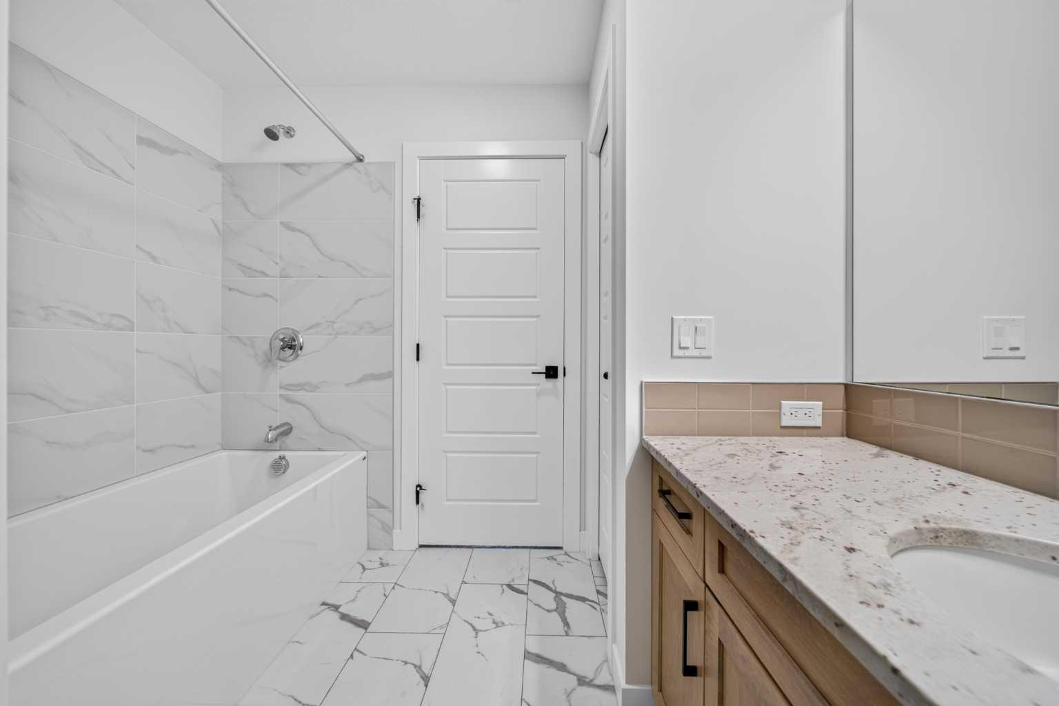 118 Ambleside Heath NW