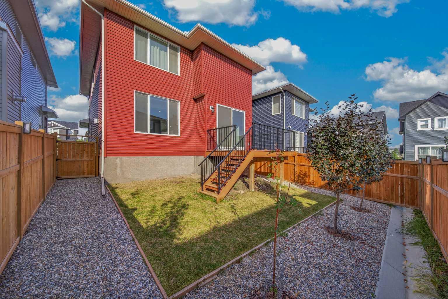 118 Ambleside Heath NW