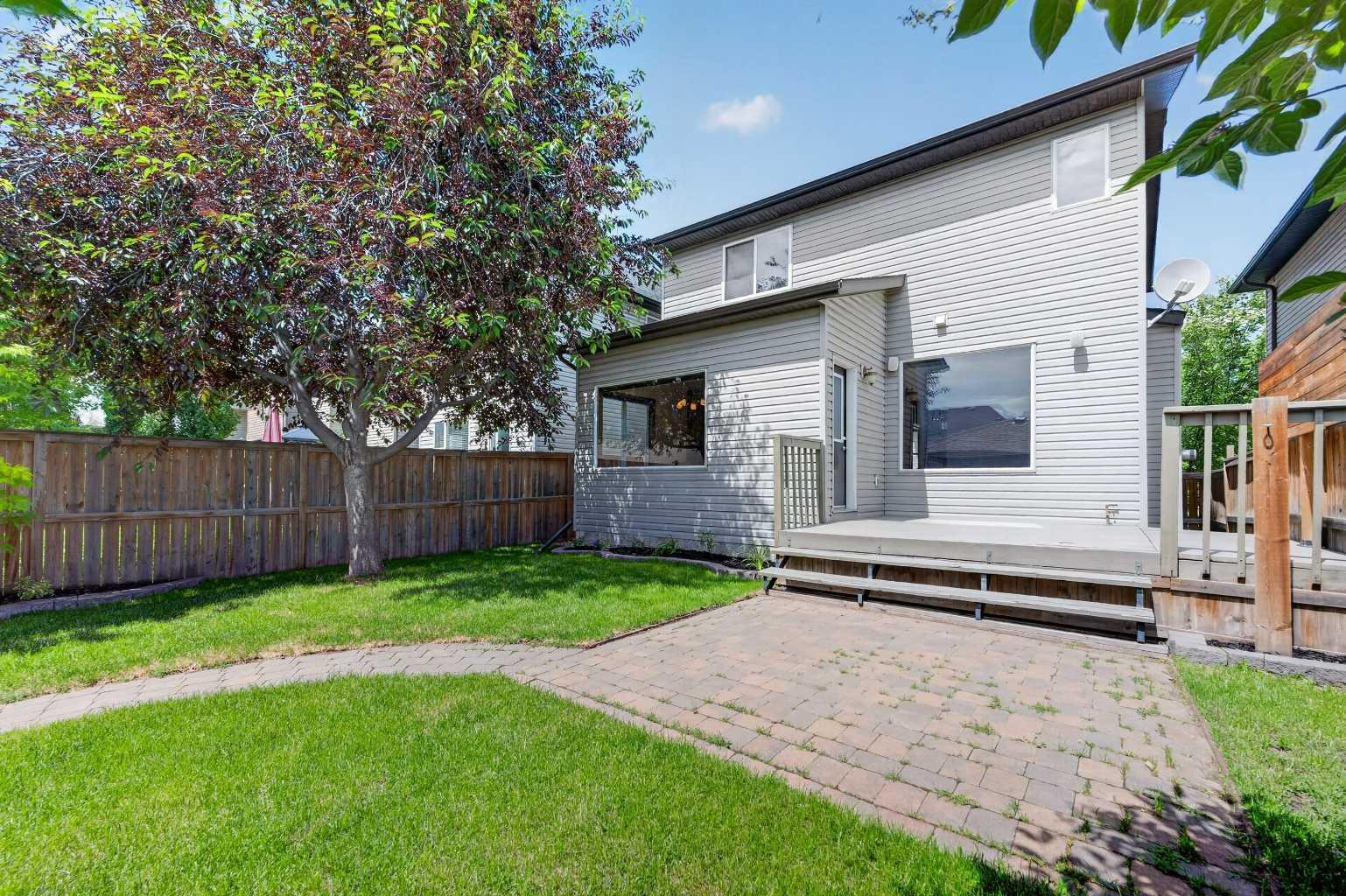 249 Elgin Manor SE