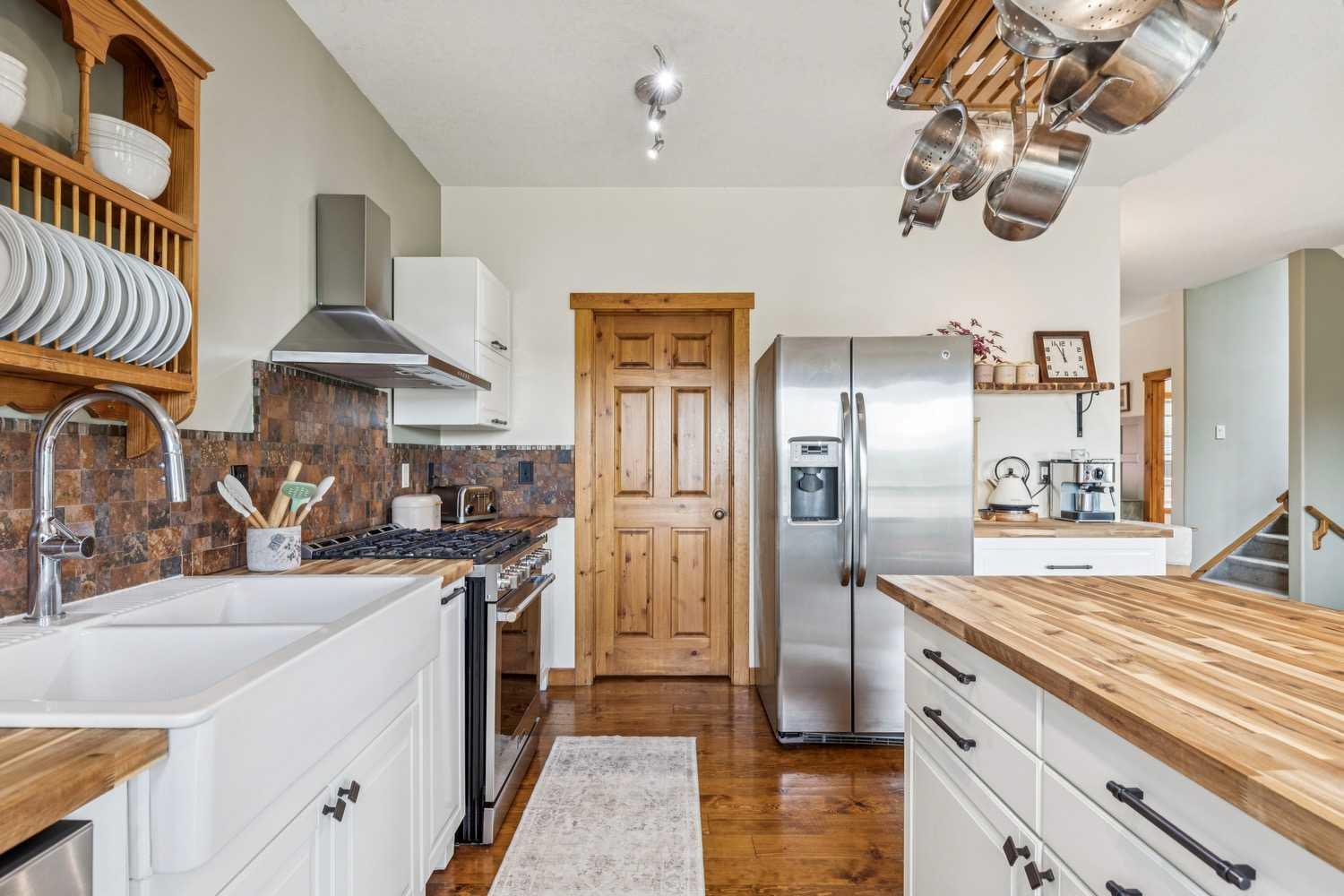 122 Hidden Creek Heights NW