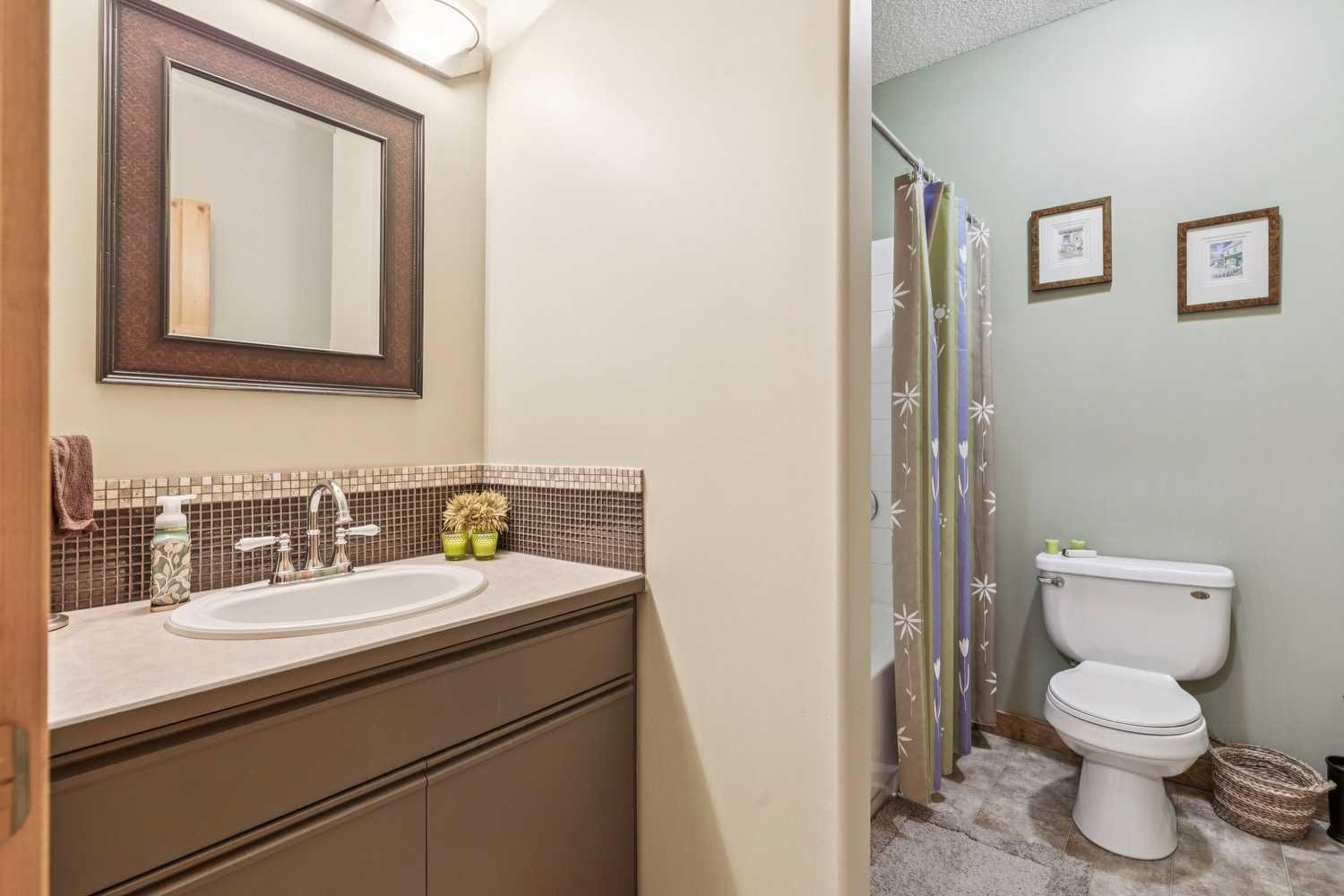 122 Hidden Creek Heights NW