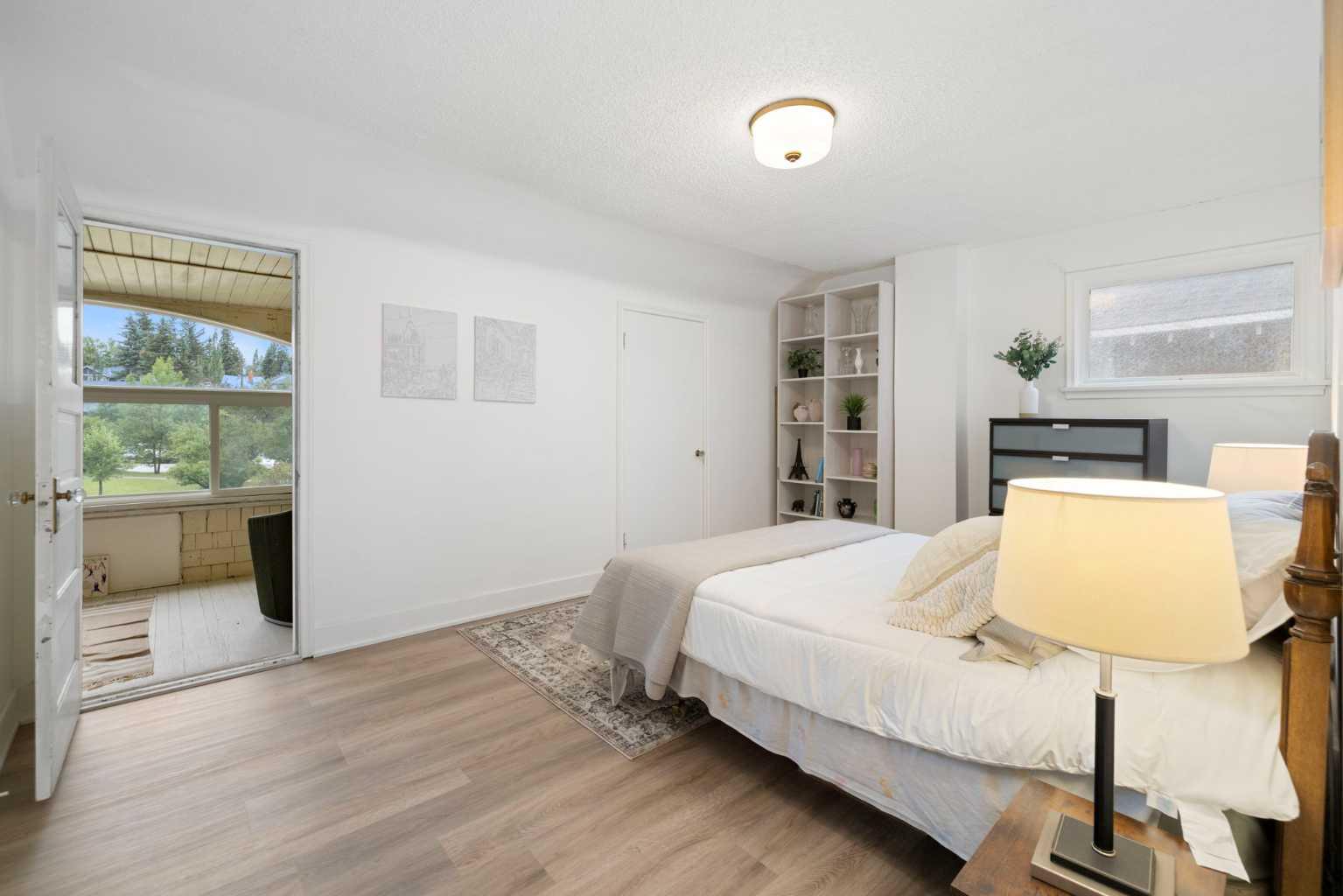 342 Superior Avenue SW