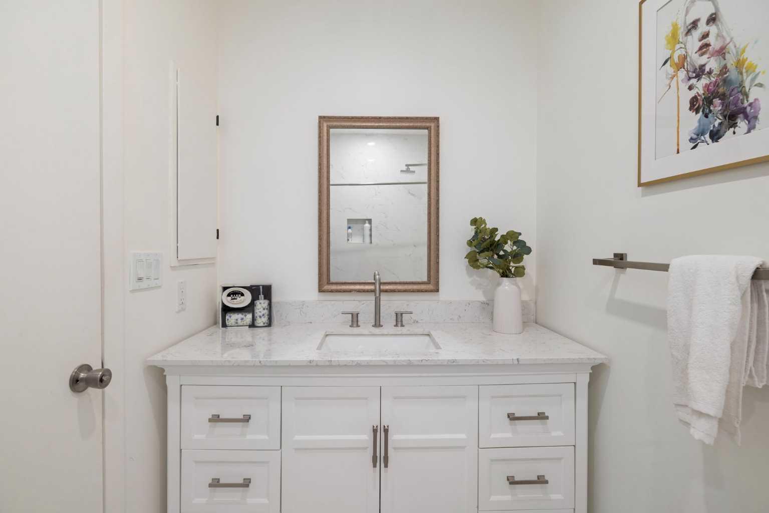 342 Superior Avenue SW