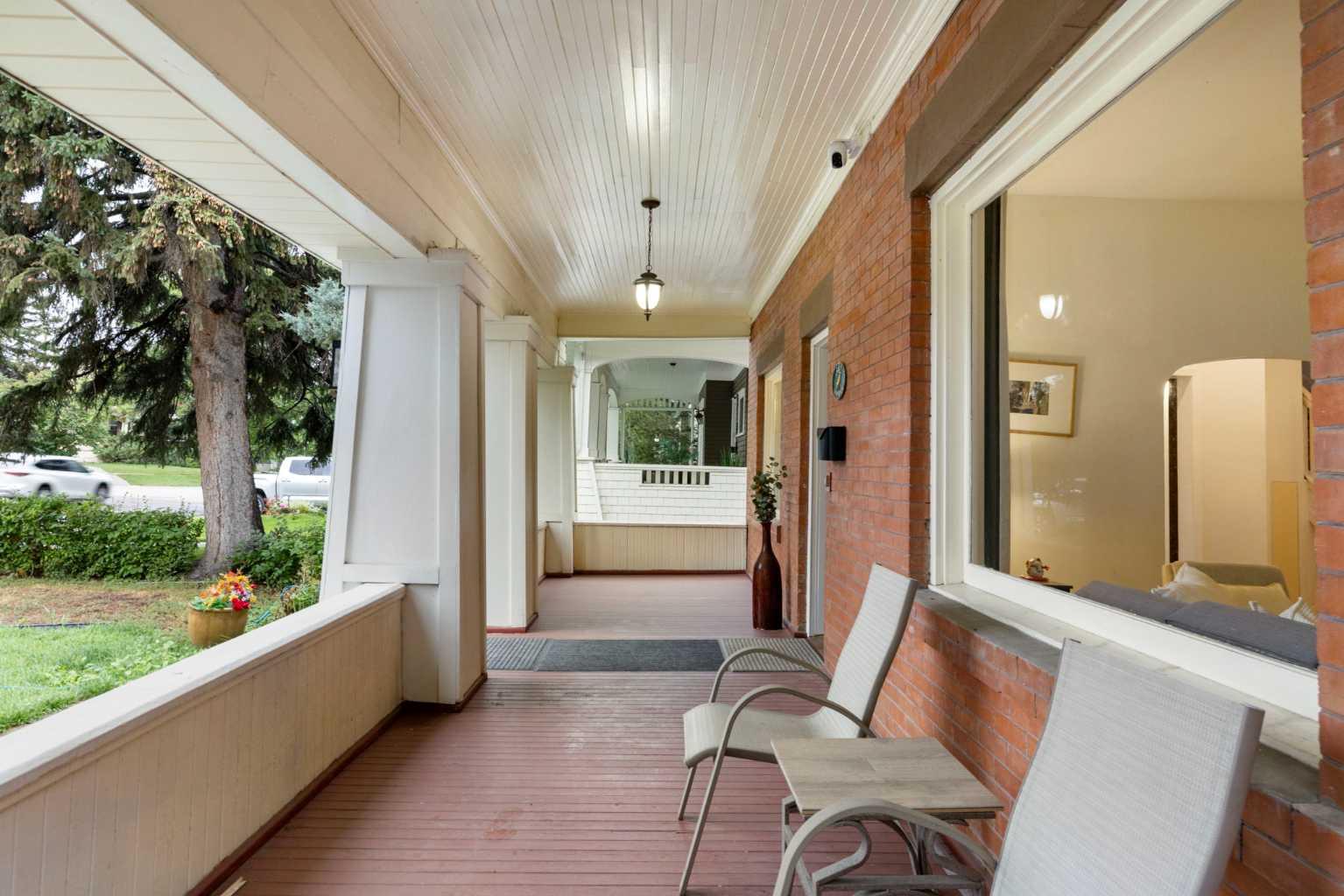 342 Superior Avenue SW