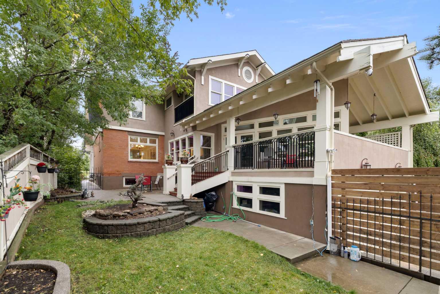 342 Superior Avenue SW