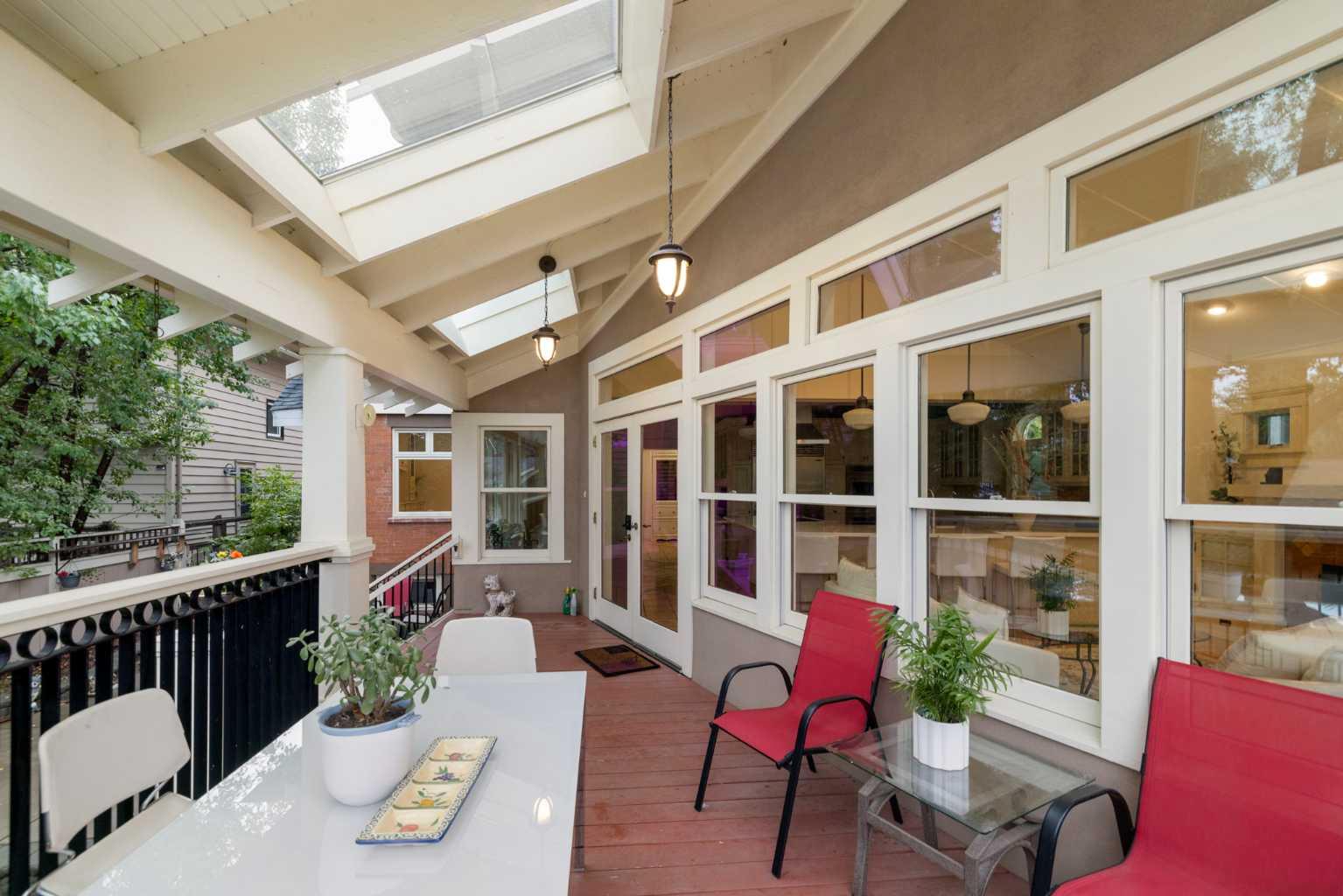 342 Superior Avenue SW