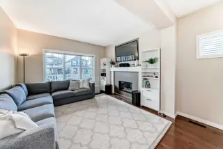 199 River Heights Green 