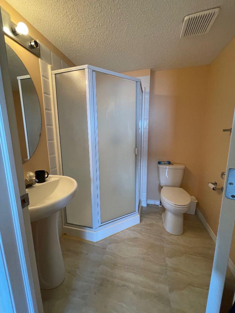 1204, 950 Arbour Lake Road NW
