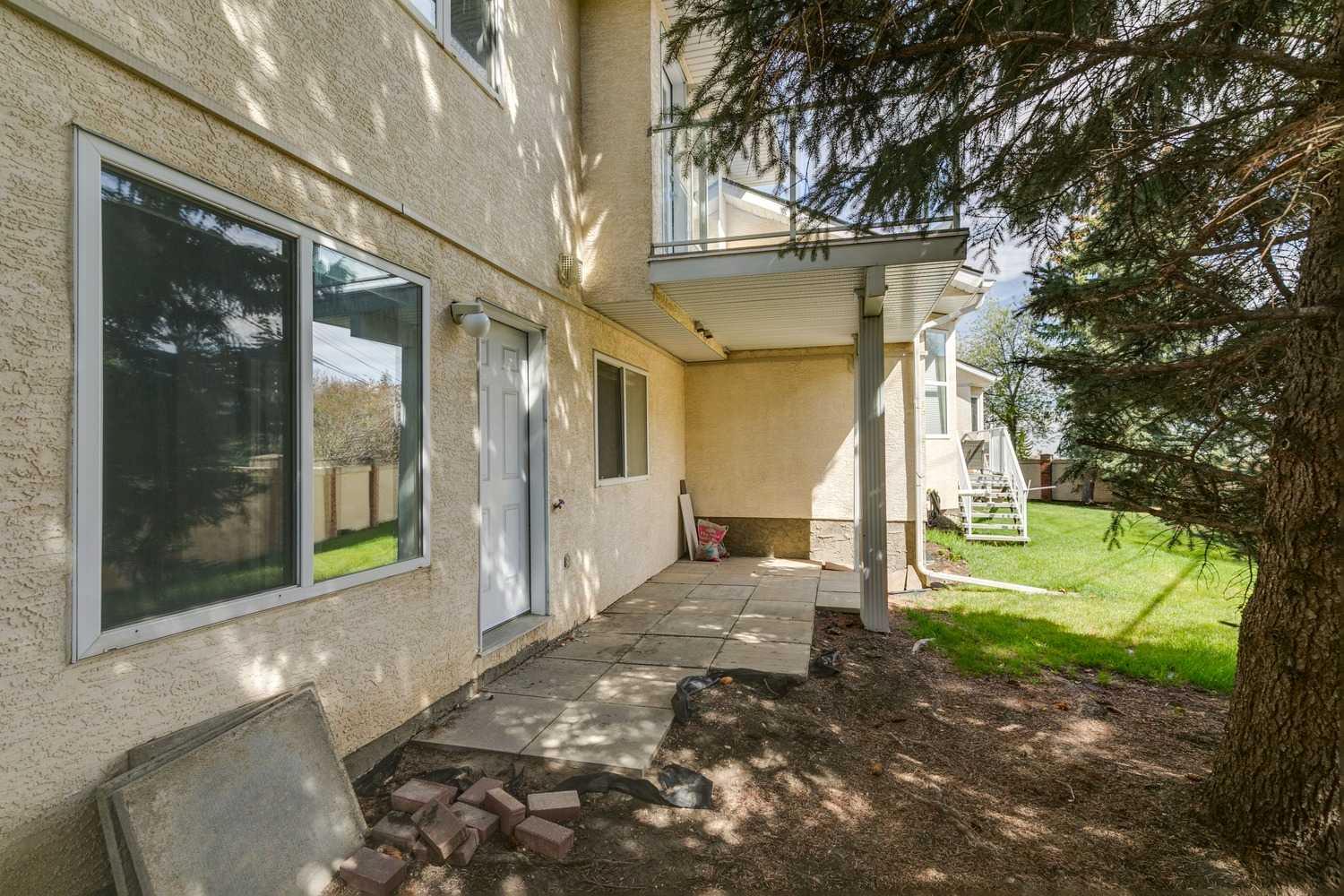 328 Prominence Heights SW