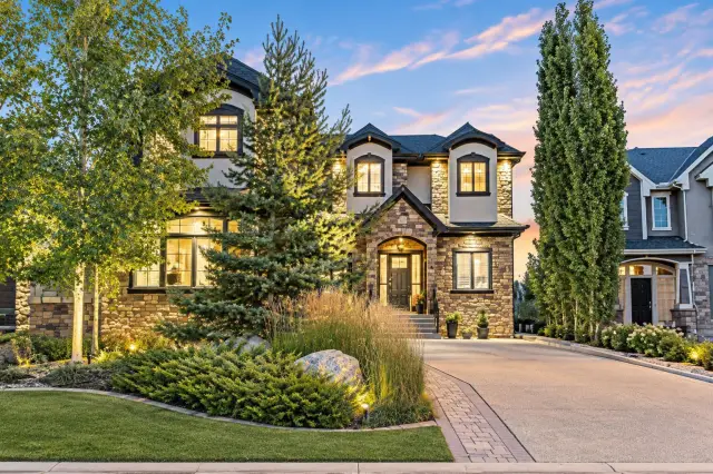 41 Evergreen Mount SW