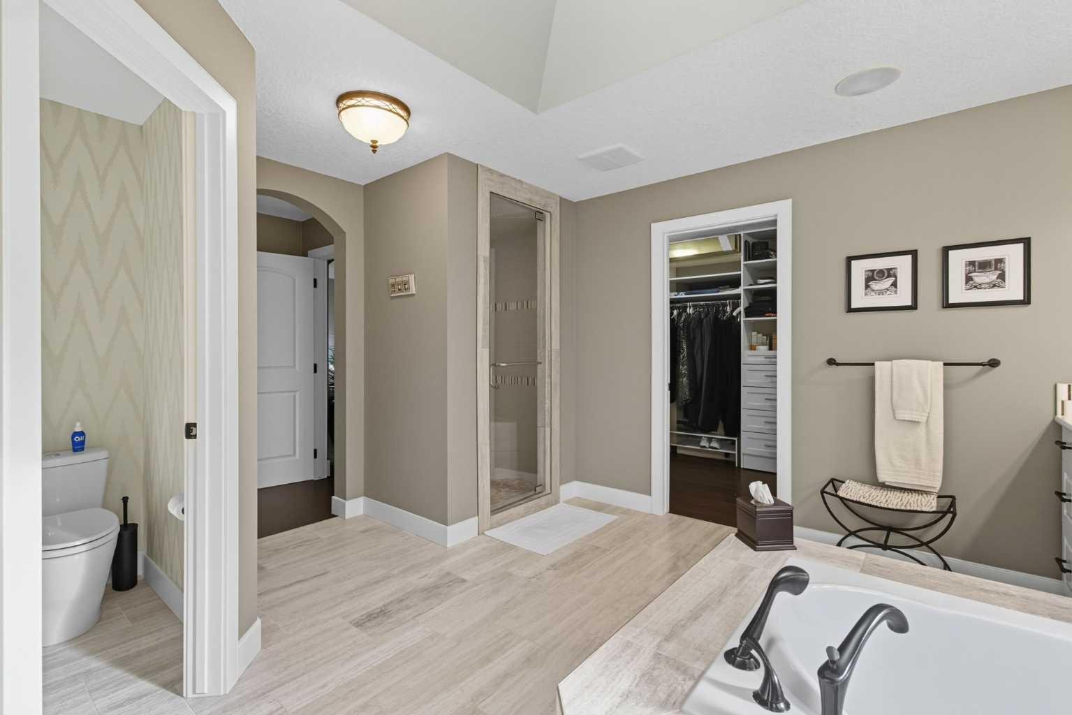 41 Evergreen Mount SW