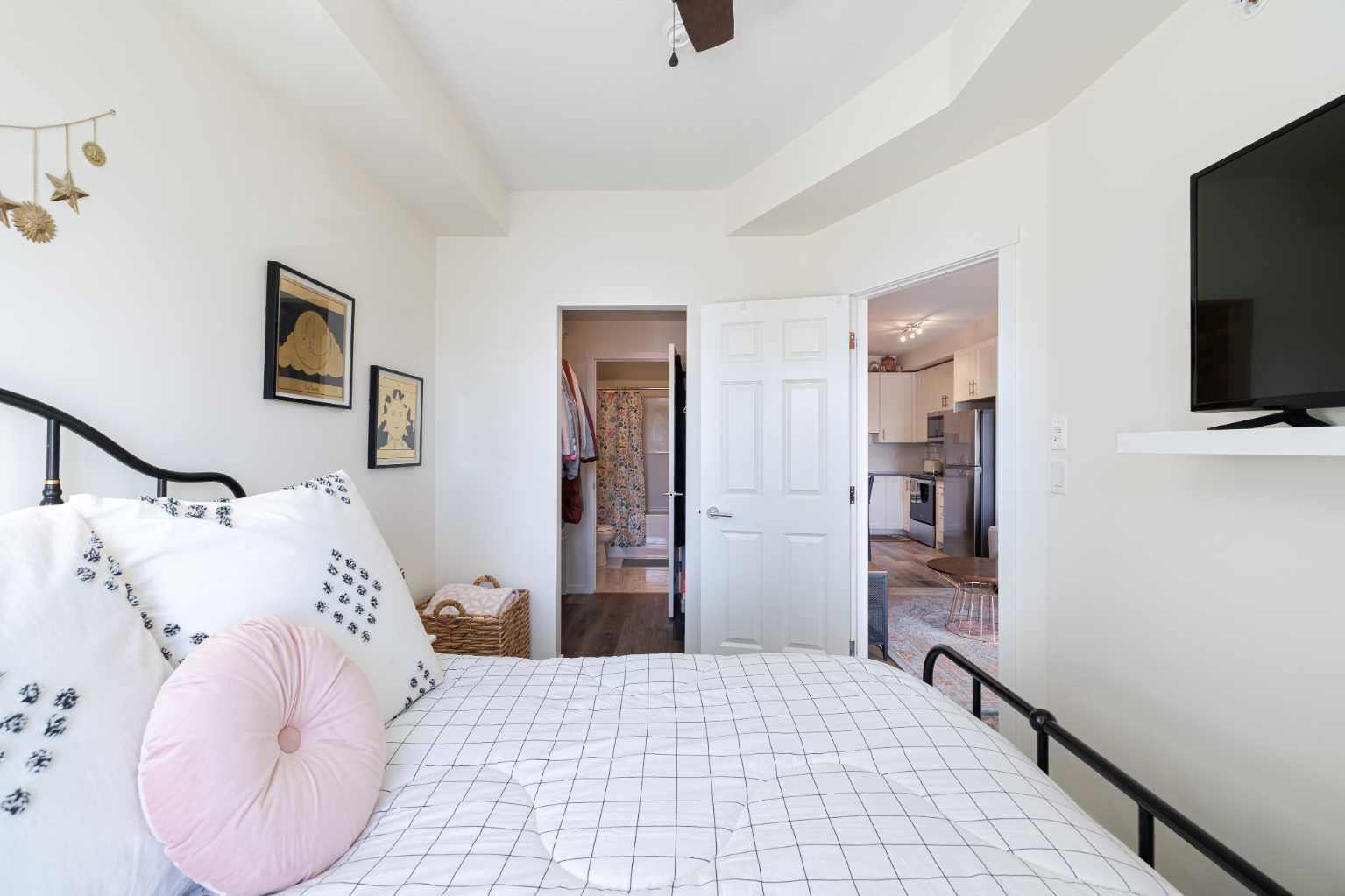 3415, 298 Sage Meadows Park NW