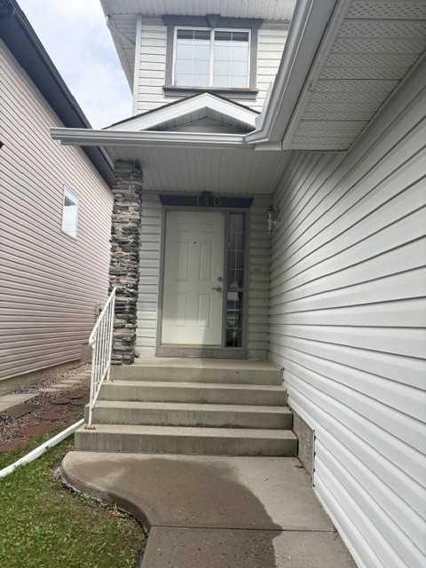 140 Tuscany Ridge View NW