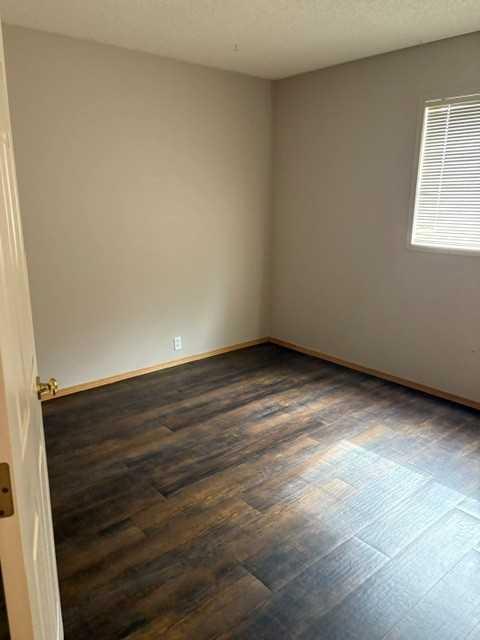 140 Tuscany Ridge View NW