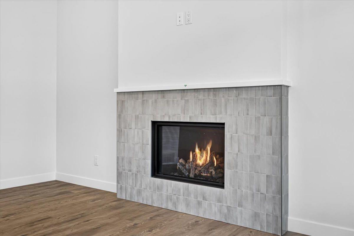 156 Emberside Hollow 