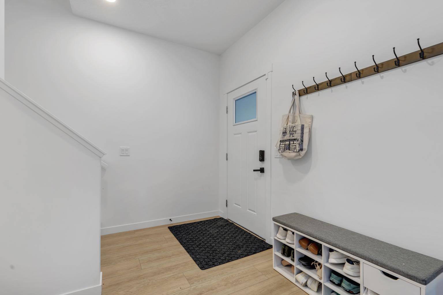 213 Greenbriar Common NW