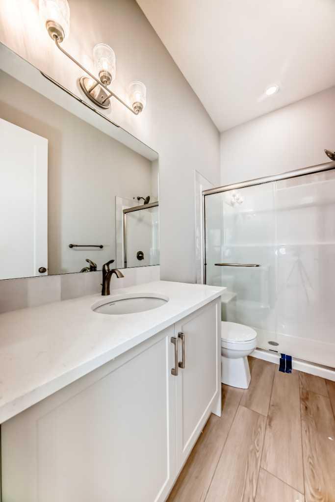 203 Langwell Common SE