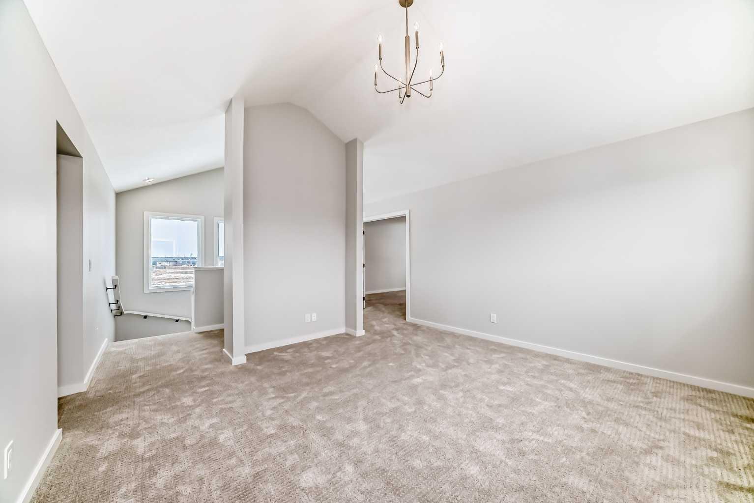 203 Langwell Common SE