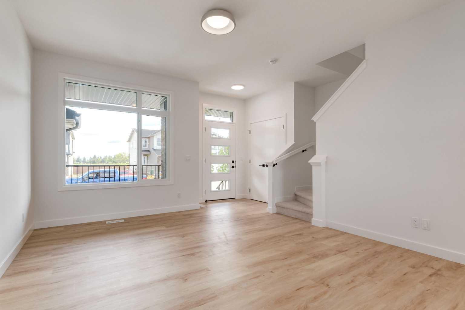 2401 Creeker Lane 