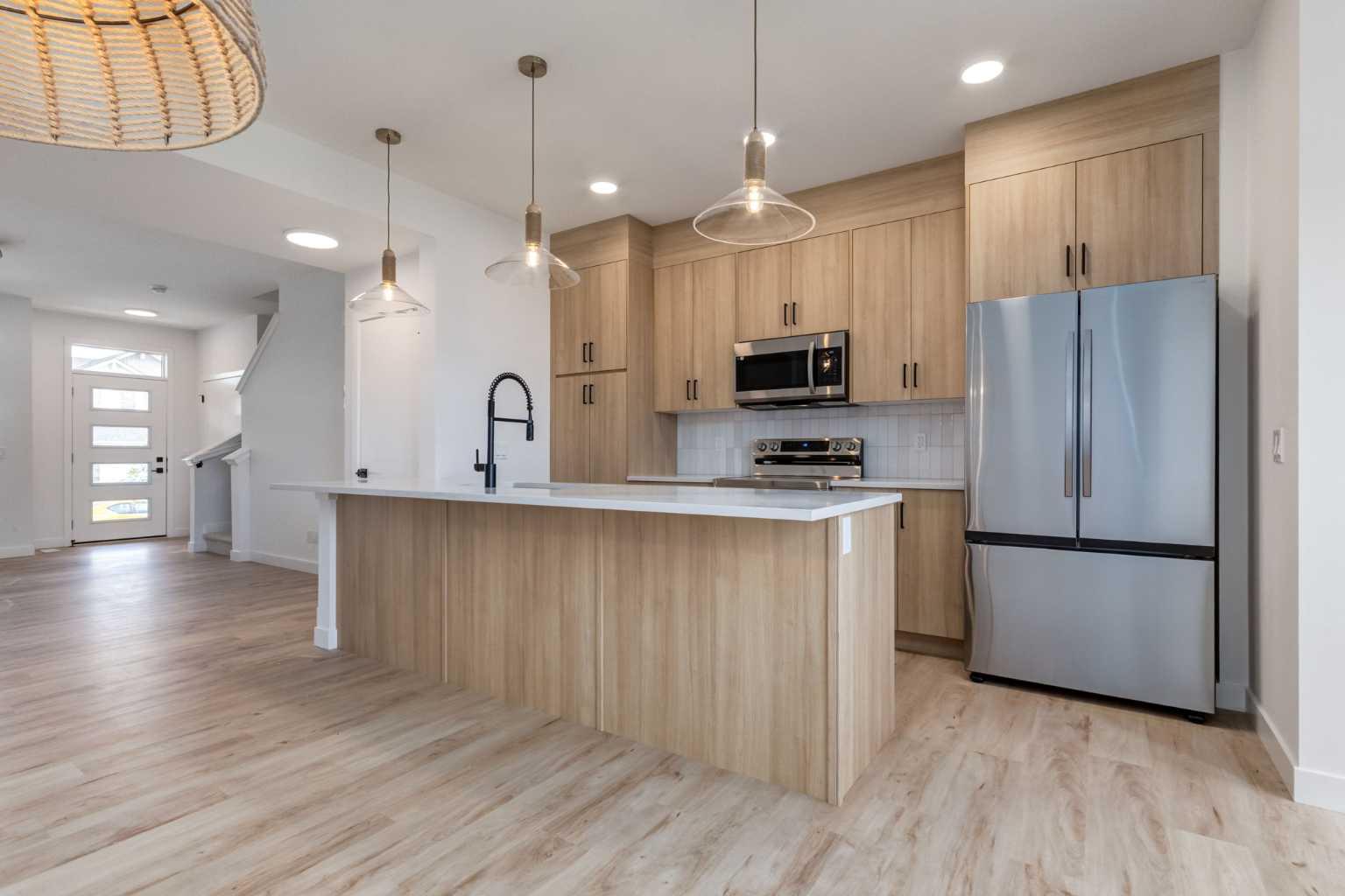 2401 Creeker Lane 