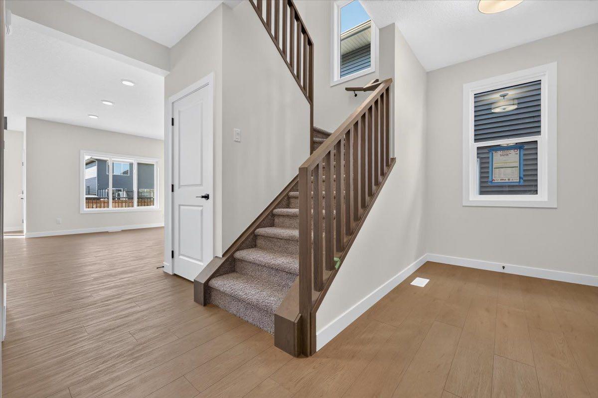 13 Emberside Grove 
