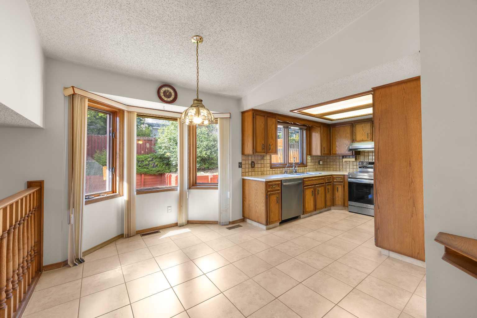 195 Edgepark Boulevard NW