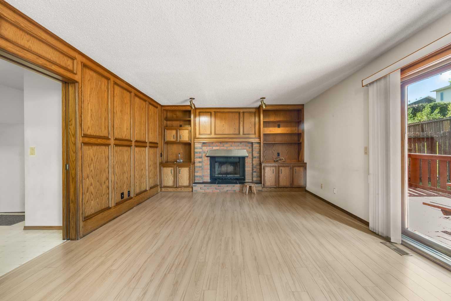 195 Edgepark Boulevard NW