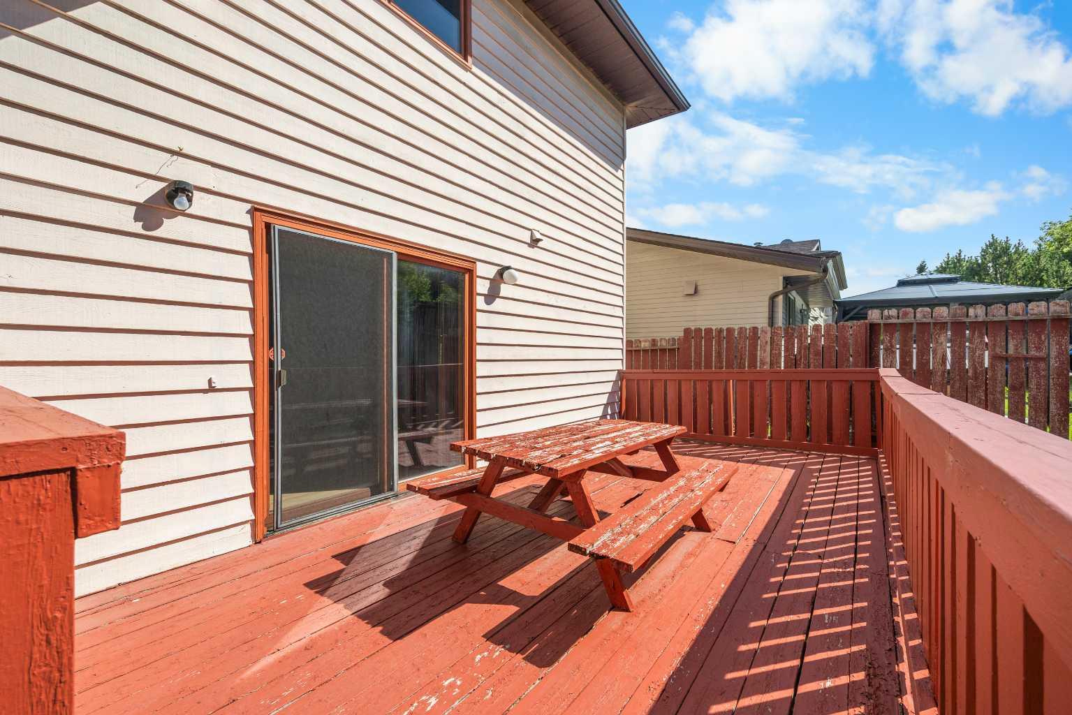 195 Edgepark Boulevard NW