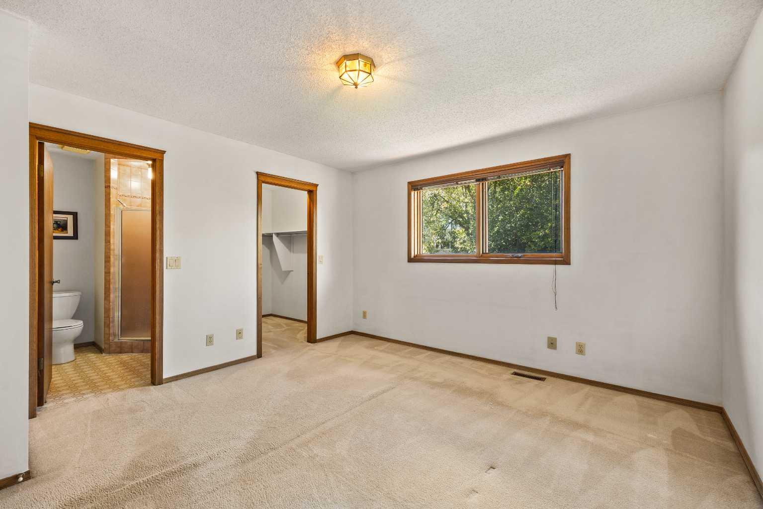 195 Edgepark Boulevard NW