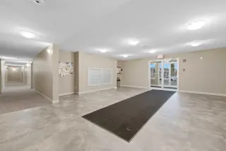 301, 15 Saddlestone Way NE