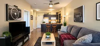 3309, 73 Erin Woods Court SE