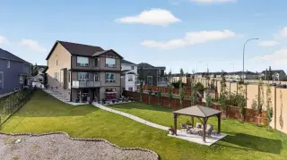 40 Sherwood Manor NW