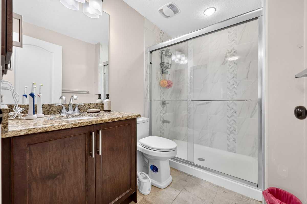 40 Sherwood Manor NW
