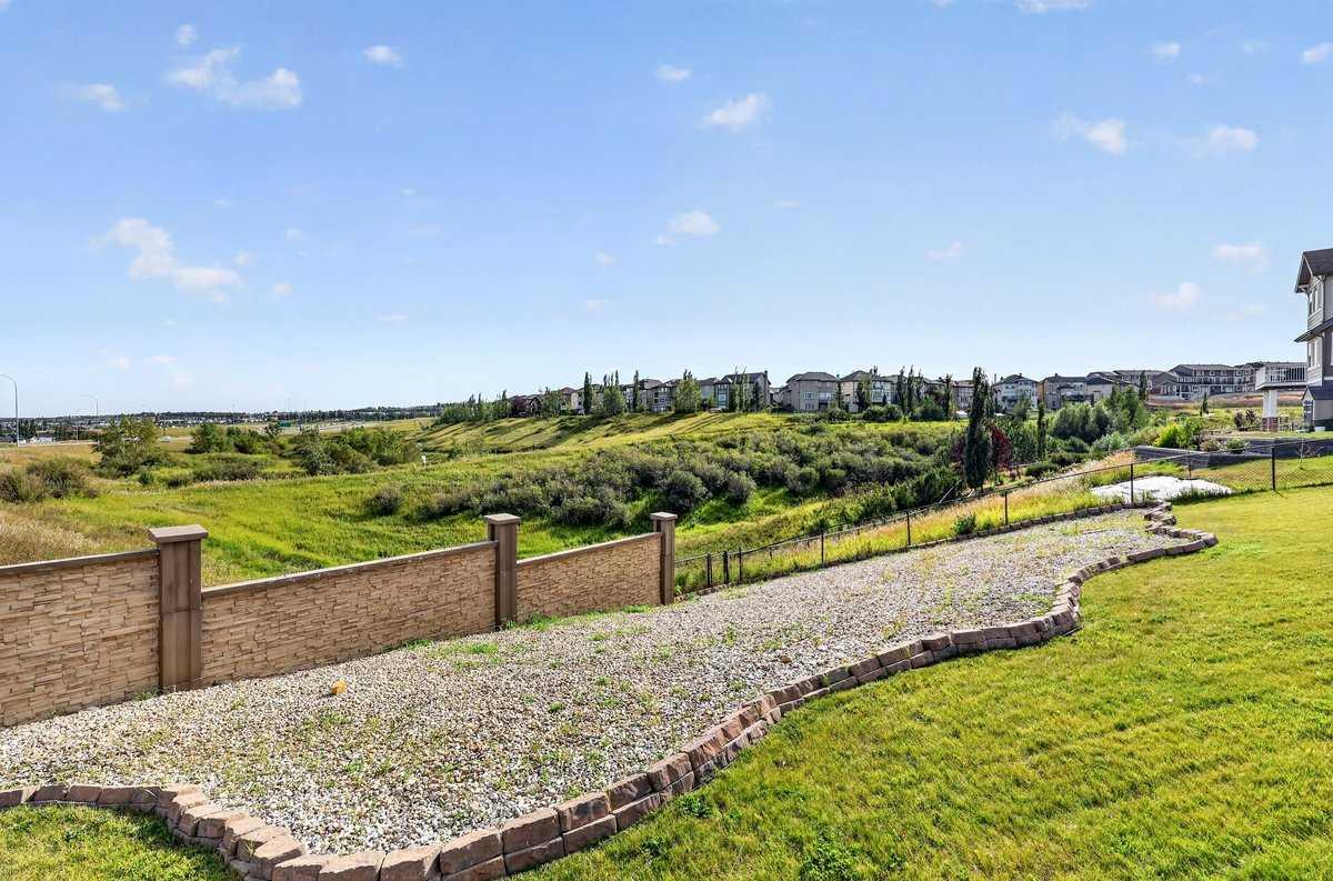 40 Sherwood Manor NW