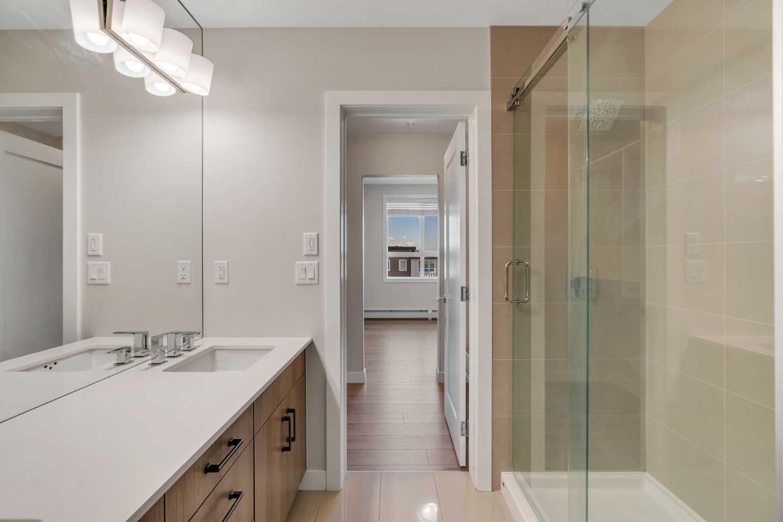311, 35 Walgrove Walk SE