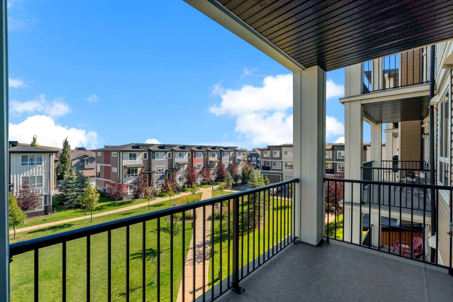 311, 35 Walgrove Walk SE
