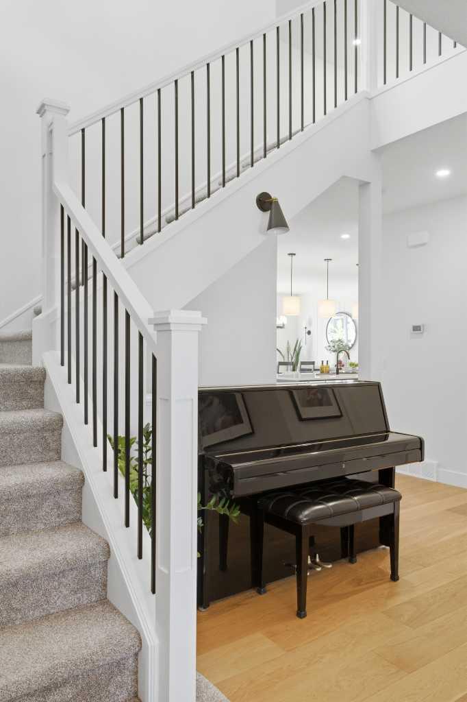 71 Mahogany Cove SE
