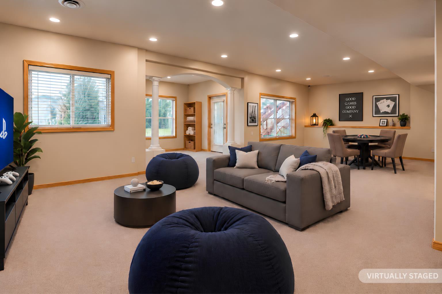135 Hawkmere View 