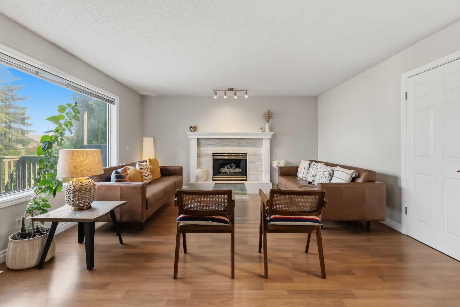 307 Hidden Cove NW